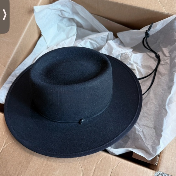 Tio y Tia Gambler hat -Night - Picture 3 of 7